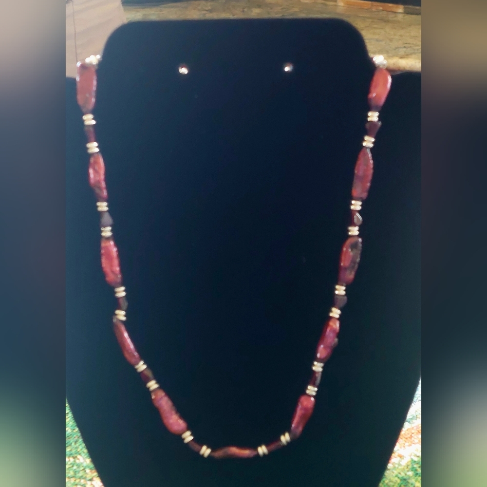 Purple cultured pearls and amethyst necklace